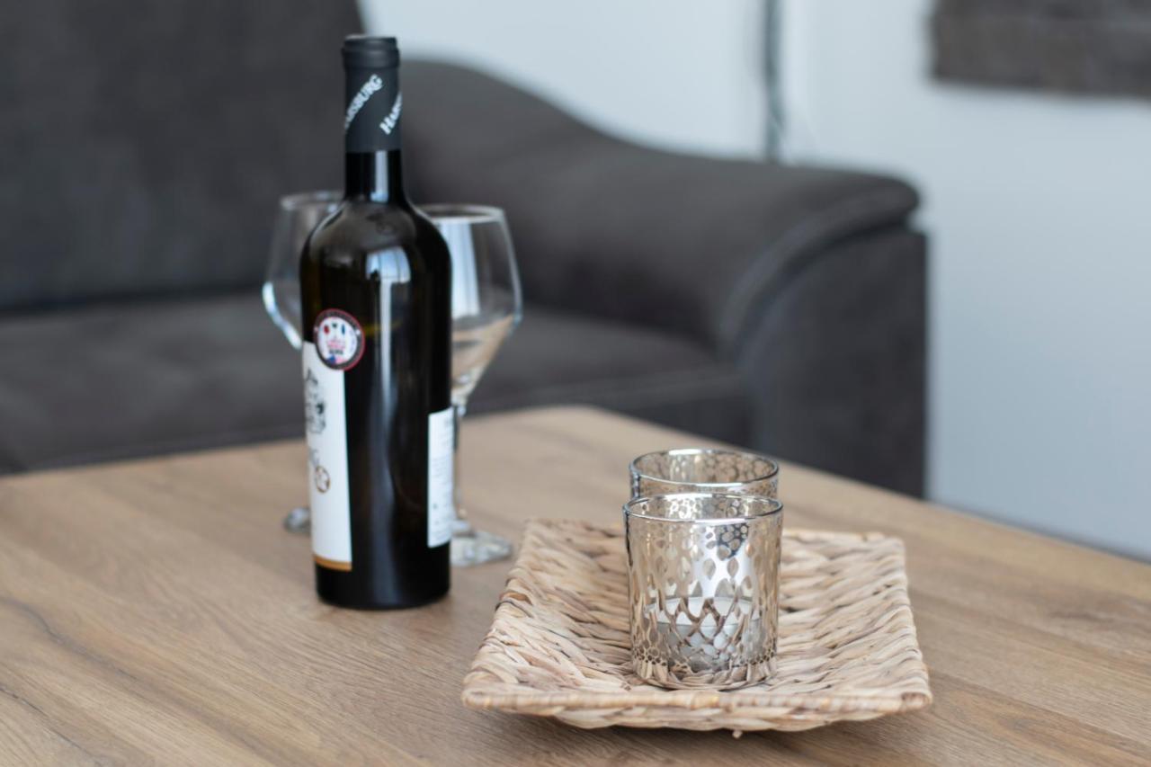 Apartman Jesienka, Hillside ドルニー・クビーン エクステリア 写真