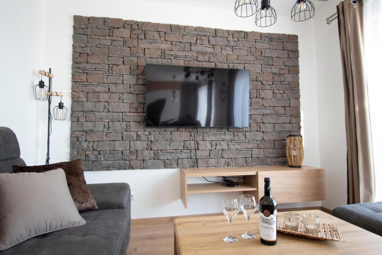 Apartman Jesienka, Hillside ドルニー・クビーン エクステリア 写真
